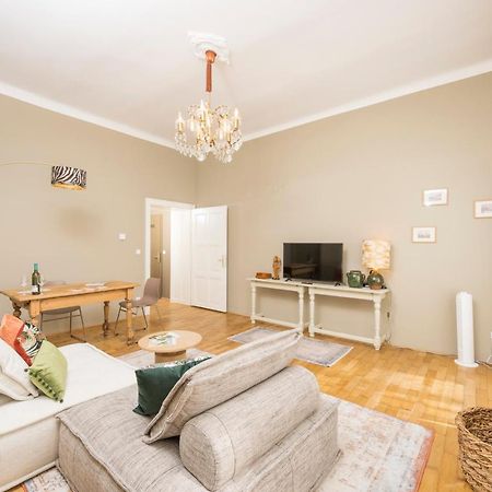 Luxury Suites Mariahilf Виена Екстериор снимка