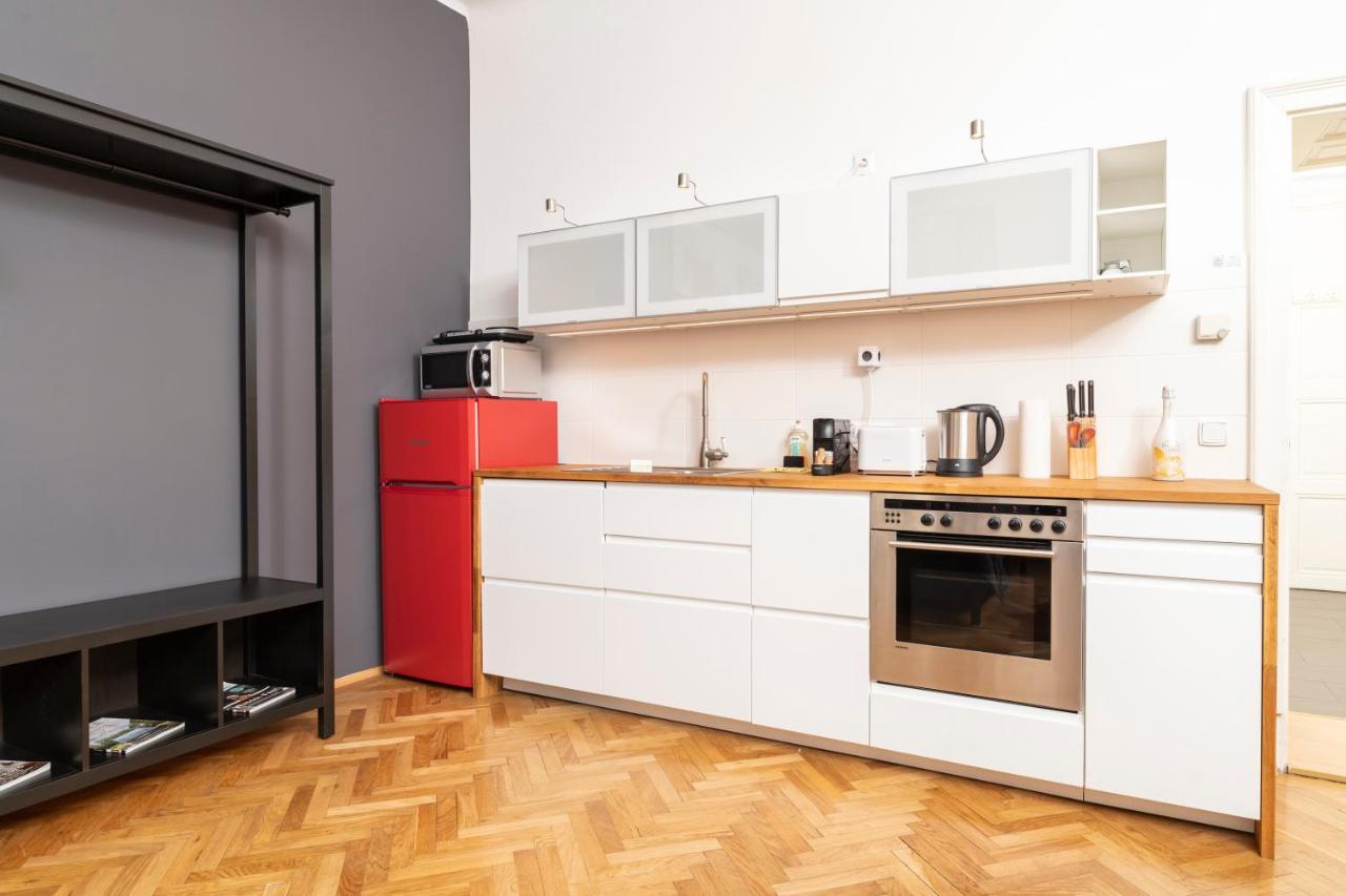 Luxury Suites Mariahilf Виена Екстериор снимка