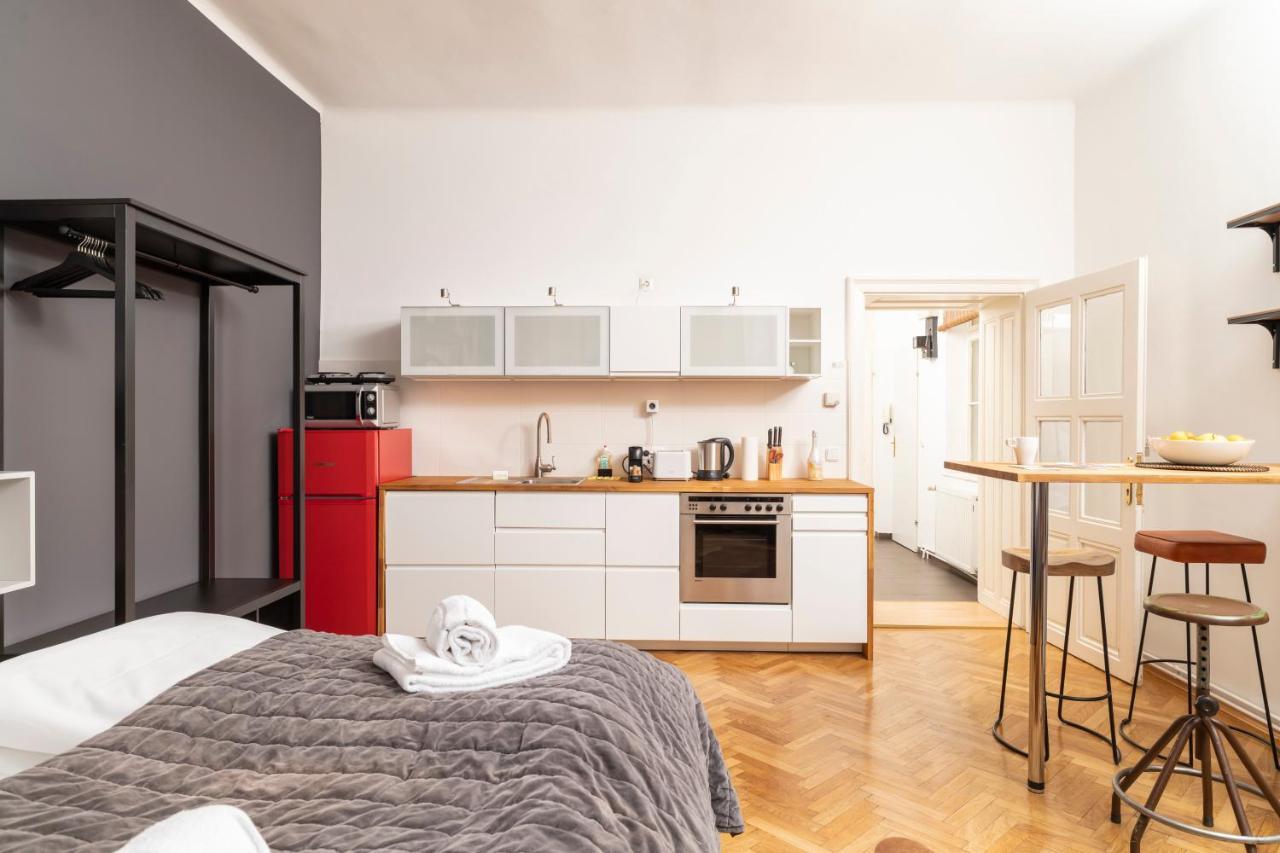 Luxury Suites Mariahilf Виена Екстериор снимка