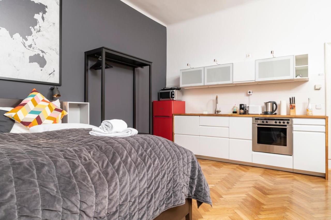 Luxury Suites Mariahilf Виена Екстериор снимка