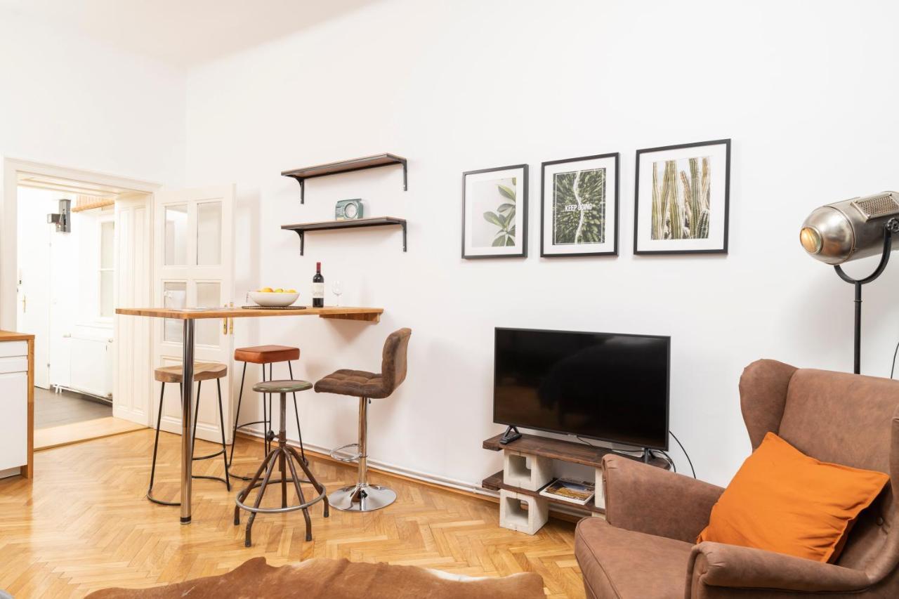 Luxury Suites Mariahilf Виена Екстериор снимка