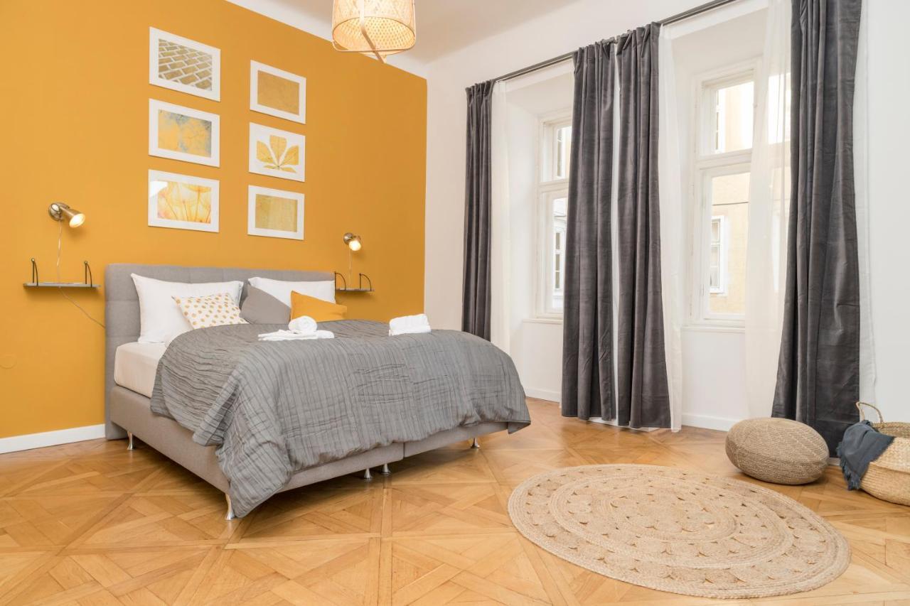 Luxury Suites Mariahilf Виена Екстериор снимка